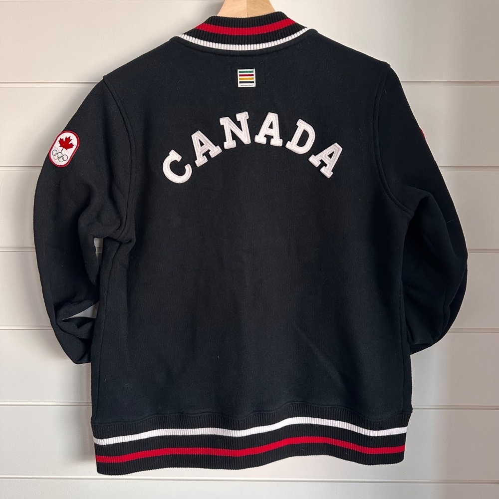 HUDSON’S BAY Team Canada Varsity Track Jacket — RARE 2014 Olympic Edition ✨ - Picture 4 of 12